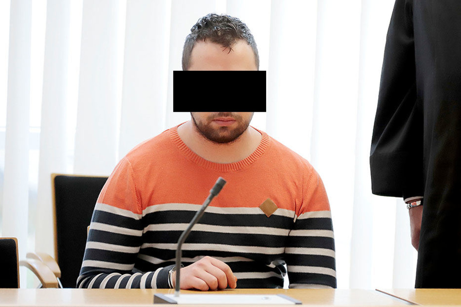 Florinel P. (25) kam aus der Untersuchungshaft zum Prozessbeginn.