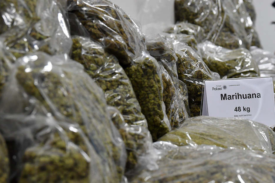 48 Kilogramm Marihuana konnten durch Polizei und Zoll beschlagnahmt werden.