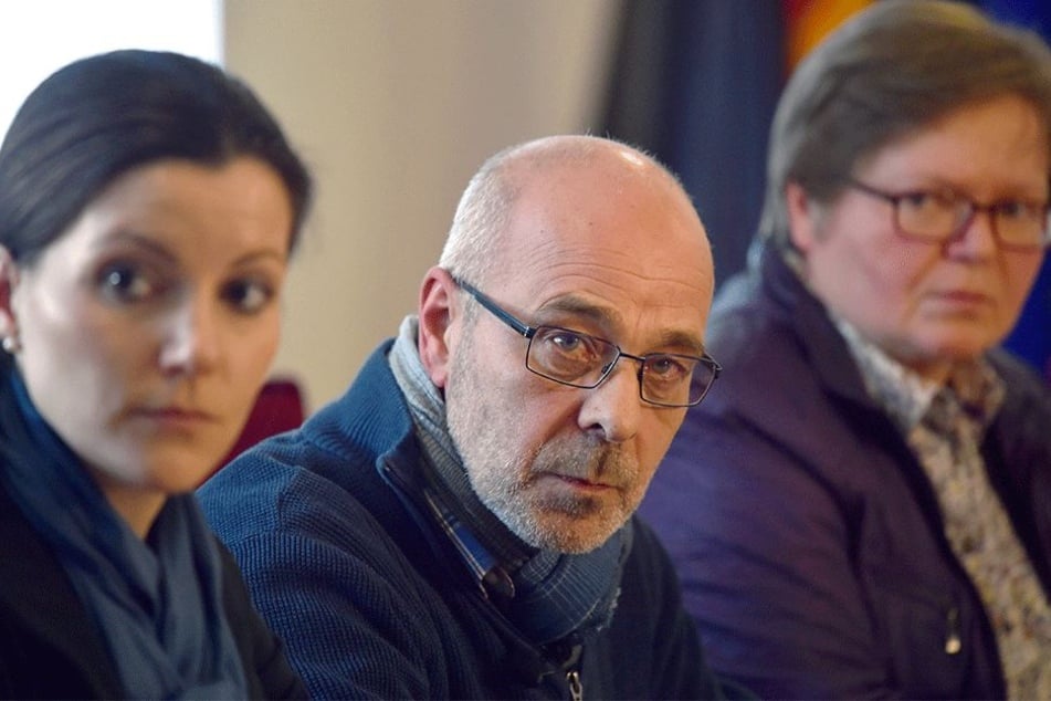 Milva Schonhauer, Kriminaloberkommisarin (l-r), Ulrich Schmitz, Kriminalhauptkomissar und Anette Milk, Oberstaatsanwältin.