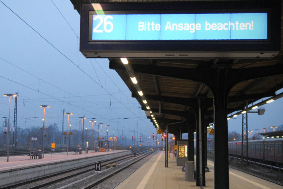 Bei den S-Bahn-Linien S1 und S5 kommt es ab Schulbeginn zu Zugausfällen. (Symbolbild)