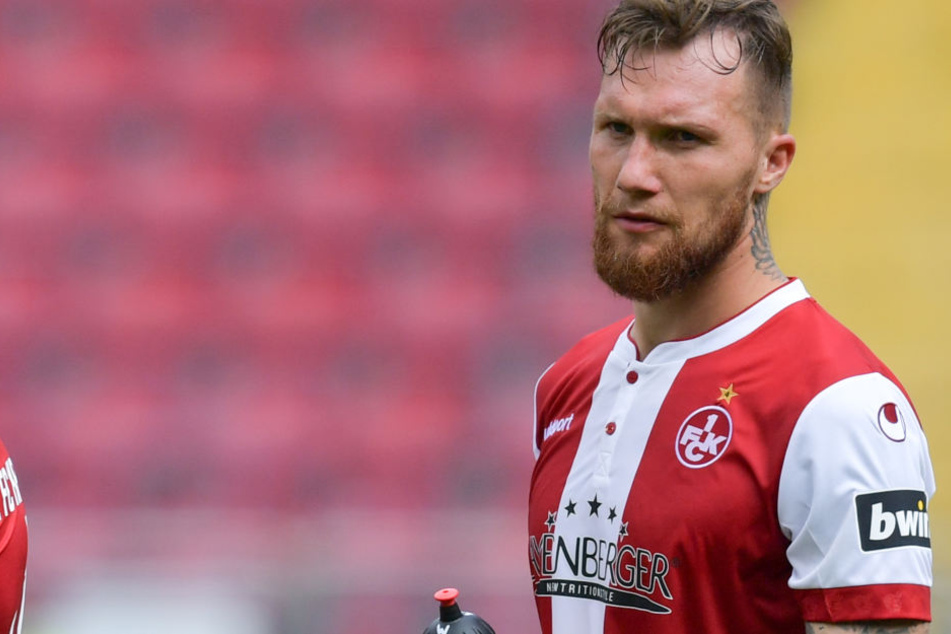Nach dem Spiel gegen den FSV Zwickau alles andere als "amused": Kaiserslautern-Spieler Jan Löhmannsröben.