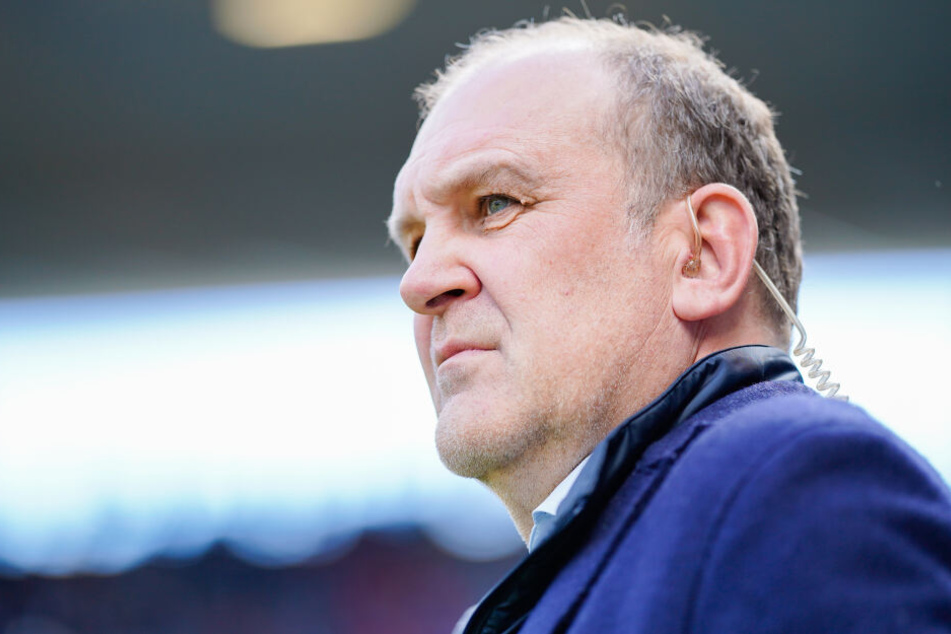 Jörg Schmadtke (55) trifft am Samstag mit dem VfL Wolfsburg auf seinen Ex-Verein 1. FC Köln.