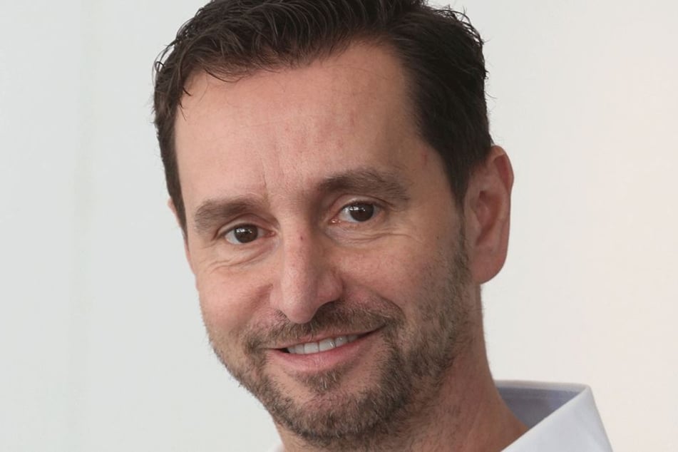 Brauclub-Betreiber André Donath (53) freut sich, dass die Tanzsteuer bald Geschichte ist.