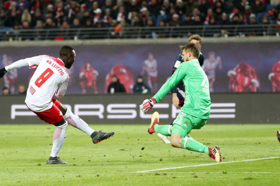 Beim letzten Aufeinandertreffen siegten die Sachsen im März 2:1. Hier erzielte Naby Keita den zwischenzeitlichen Ausgleich gegen Bayerns Sven Ulreich.