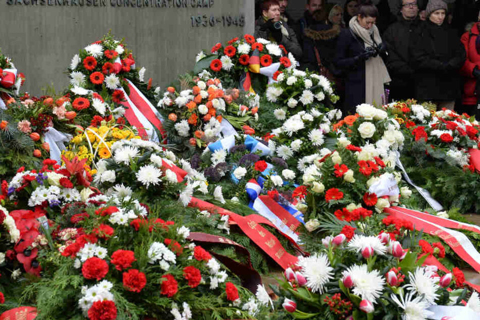 Zum Holocaust-Gedenktag waren die Kränze niedergelegt worden. (Symbolbild)