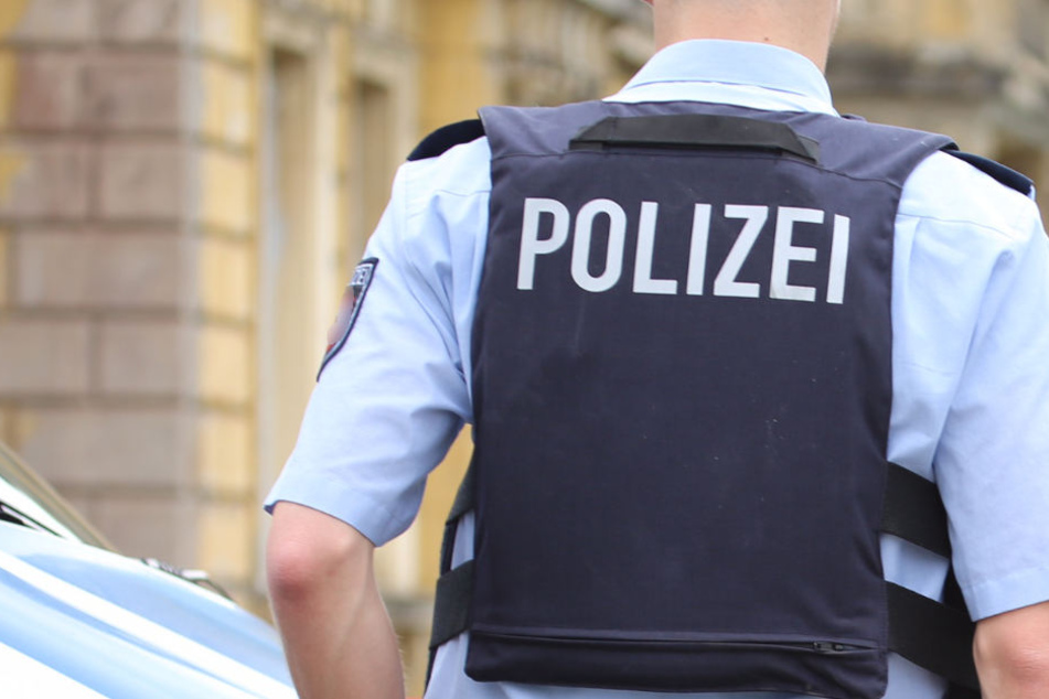 Ein ausgeflippter Jugendlicher hat am Freitagabend die Polizei in Mannheim auf Trab gehalten. (Symbolfoto)