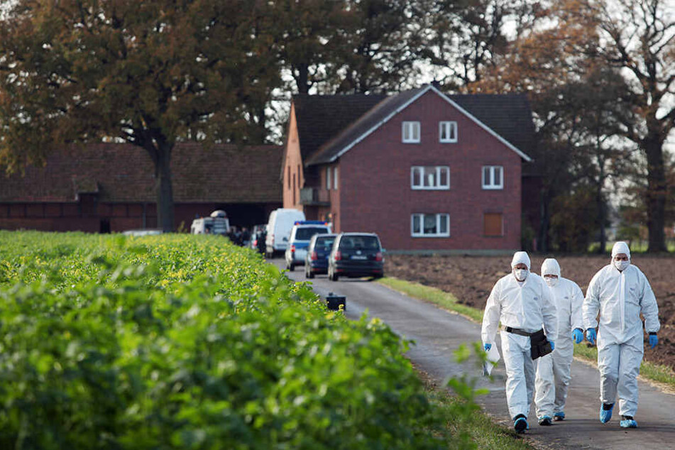 In diesem abgelegenen Haus sollen sie das Bruderpaar überfallen haben.