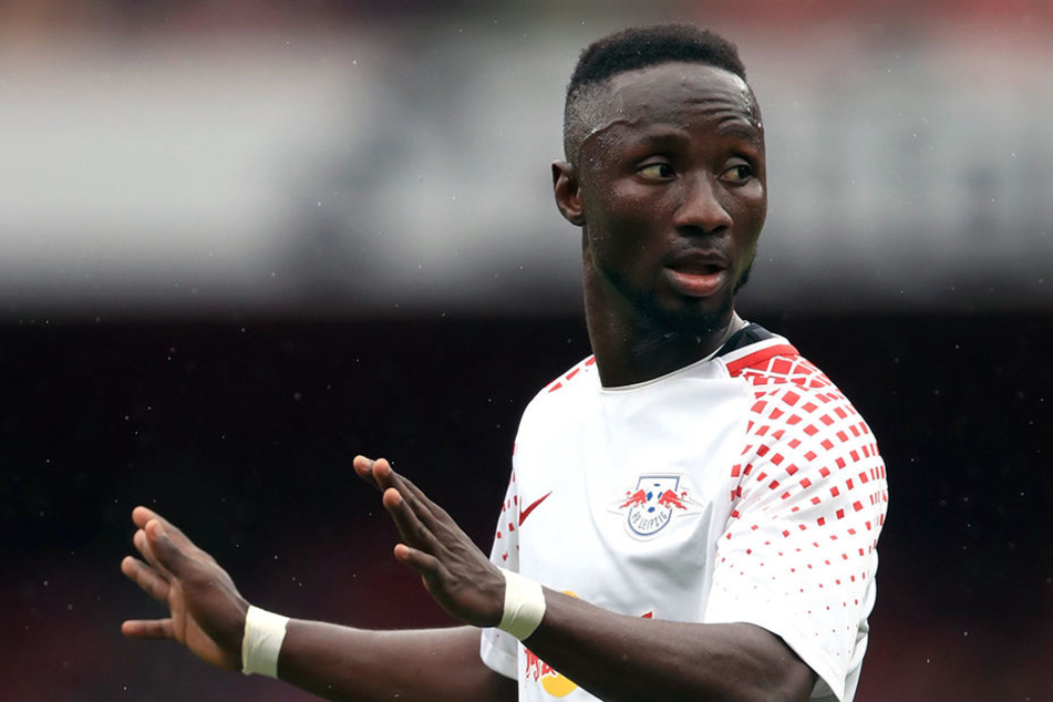 Naby Keita kassierte beim Spiel gegen Tunesien erneut eine Rote Karte.