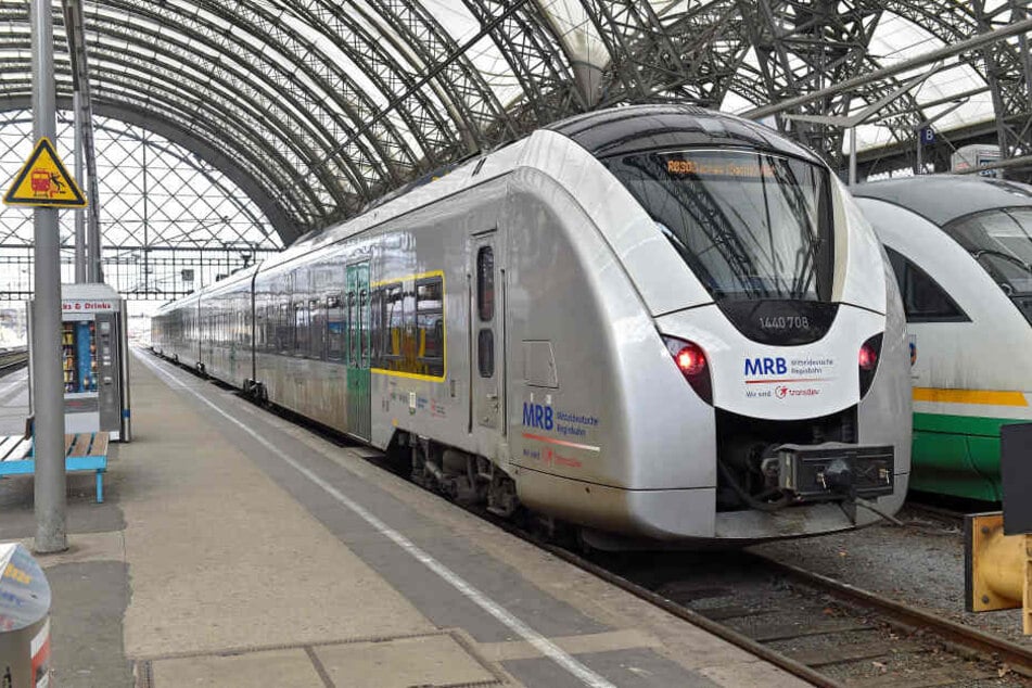 Ein MRB-Zug der Strecke Dresden-Zwickau im Dresdner Hauptbahnhof. (Symbolbild)