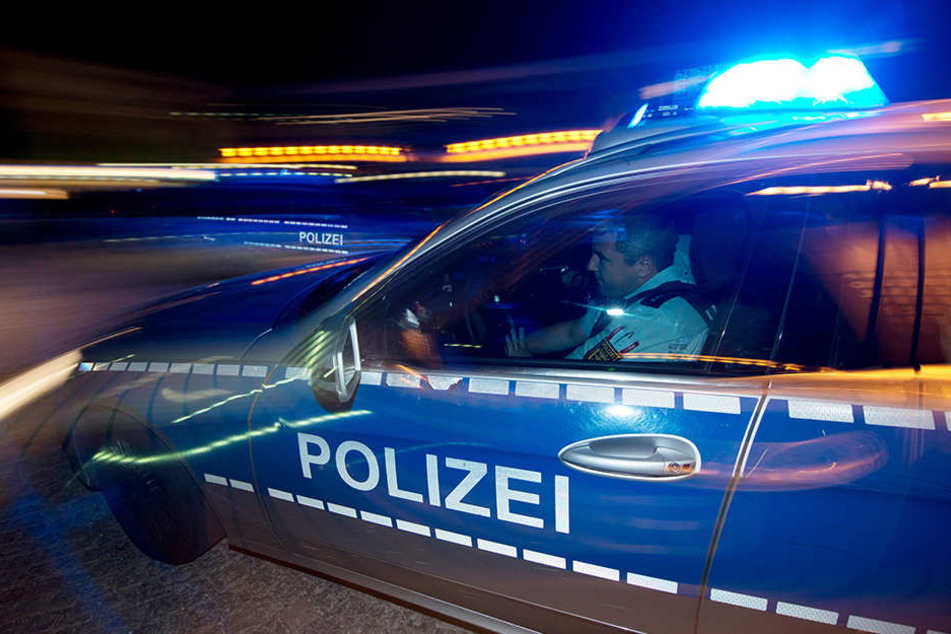 In der Nacht kam es zu einer größeren Auseinandersetzung in Wurzen bei Leipzig. Die Polizei spricht von einer "Hetzjagd".