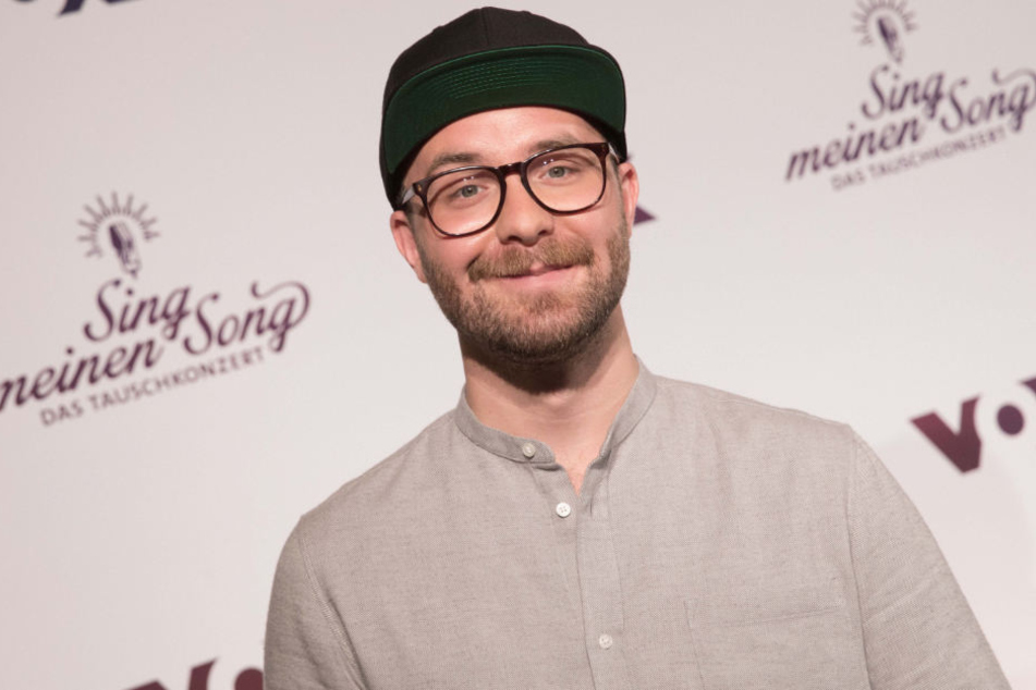 Sprang für ein Musikvideo mit dem Fallschirm: Mark Forster.