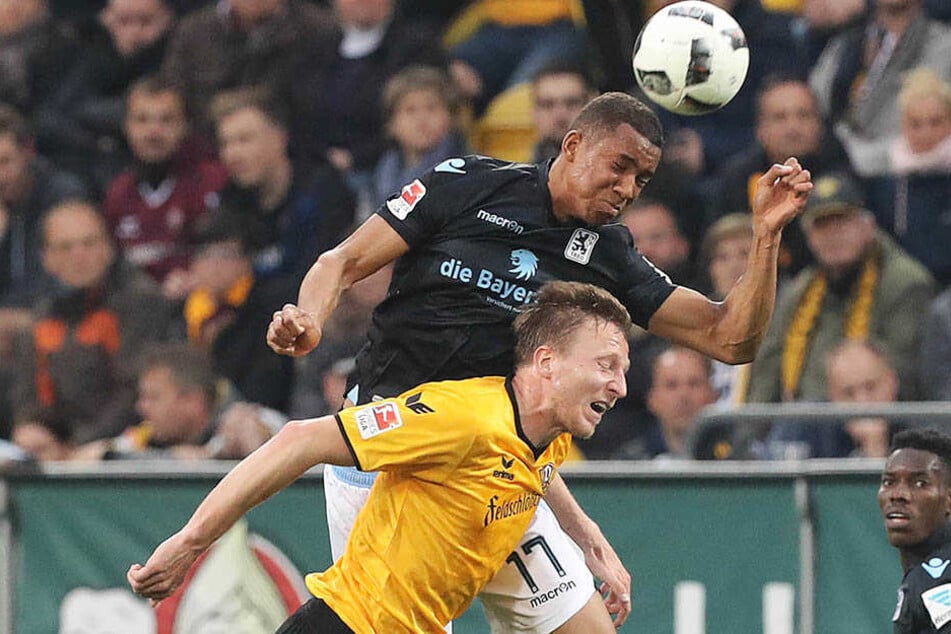 Ein ganz schöner Kanten, dieser Felix Uduokhai (h.). Hier überspringt er Dynamo-Kapitän Marco Hartmann. Der "Löwe" würde gut zu Aue passen.
