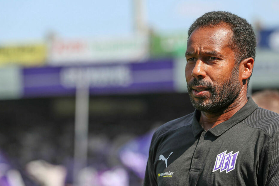 Musste am Mittwoch einen hauchdünnen 2:1-Sieg seiner Osnabrücker gegen Viertligist Rehden ansehen: VfL-Coach Daniel Thioune.