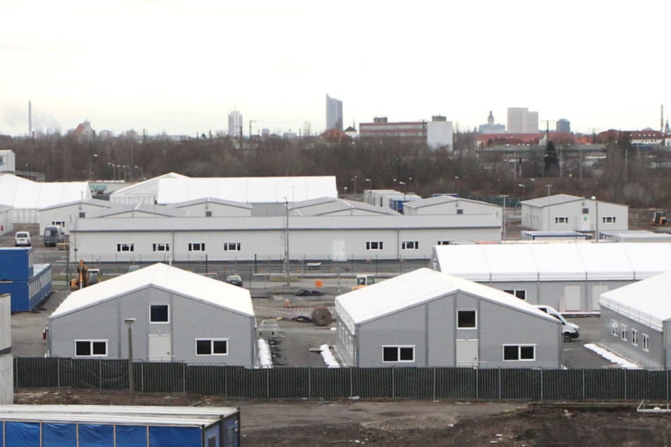 Notunterkünfte in Leipzig-Mockau: Ein Asylheim in Kleinzschocher wird nicht gebaut, dafür muss die Stadt ordentlich blechen.