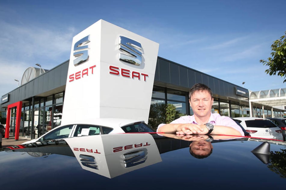 Du bist auf Autosuche? Frank Tietschert vom Autohof Altfranken gibt jetzt starke Sommerrabatte!