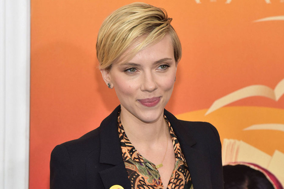 Scarlett Johansson (31) setzt ihre Stimme für einen guten Zweck ein.