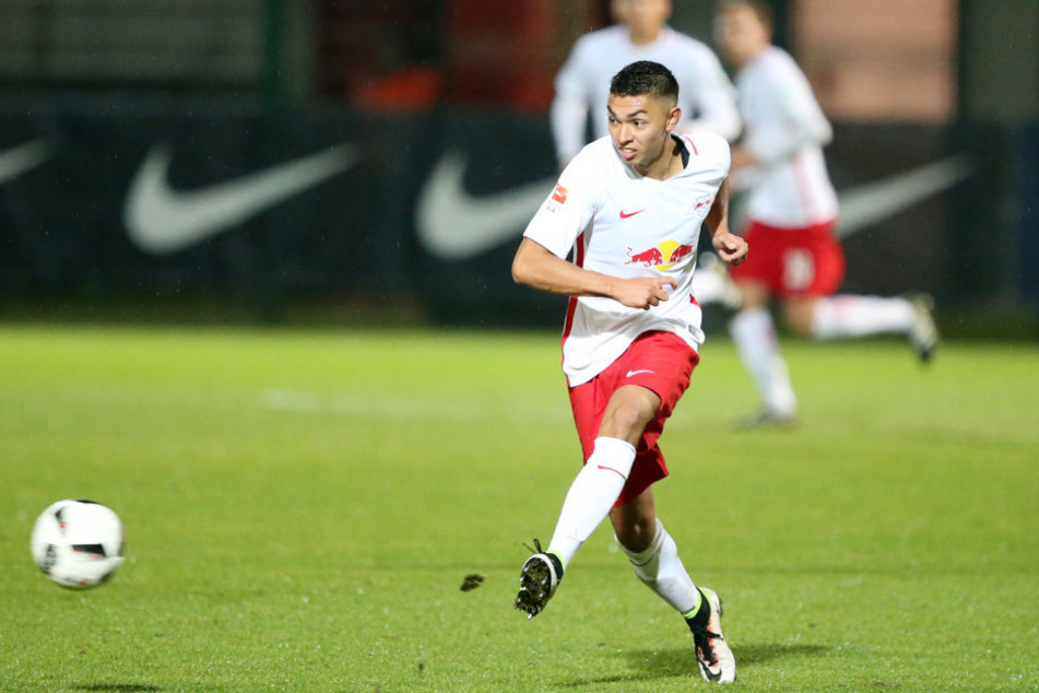 John Patrick Strauß wechselt von der aufgelösten "U23" von RB Leipzig nach Aue.