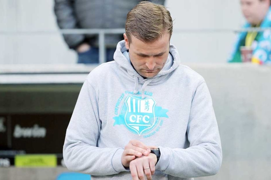 Die Uhr tickt unaufhörlich: Läuft für David Bergner und seinen CFC schon heute die Zeit in der 3. Liga endgültig ab?