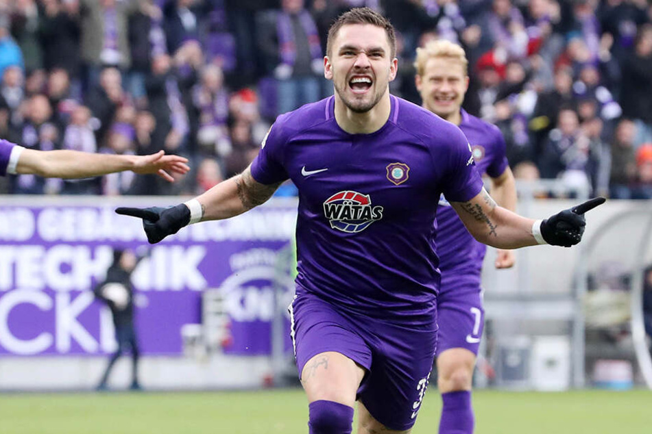 Elfmal durfte Pascal Testroet für den FC Erzgebirge in der Meisterschaft jubeln. Er ist damit zusammen mit dem Bochumer Lukas Hinterseer zweitbester Torschütze der 2. Bundesliga. Praktisch uneinholbar thront Simon Terodde auf Platz 1 - der Kölner traf all