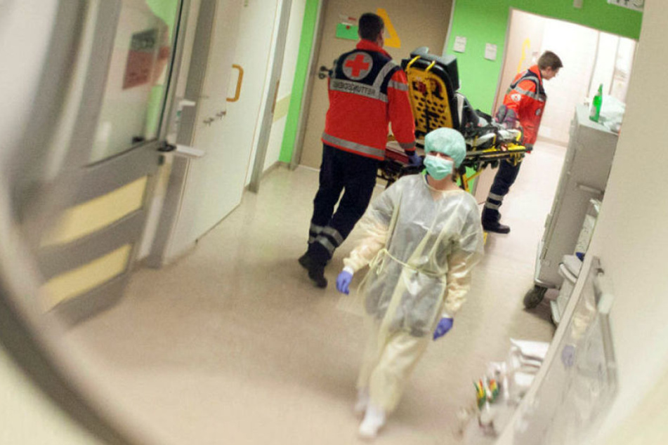Auffallend ist, dass unter den Notfall-Patienten überproportional viele Menschen mittleren Alters sind.