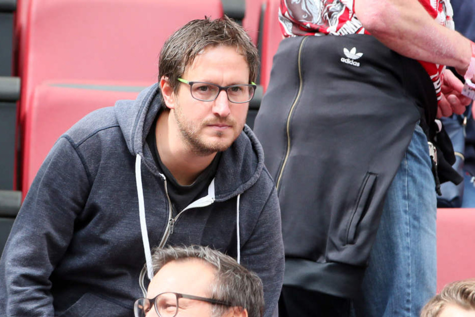 Hannes Drews nahm beim Spiel der Auer in Köln auf der Tribüne Platz. Es war sein erster öffentlicher Auftritt nach seinem Rücktritt.