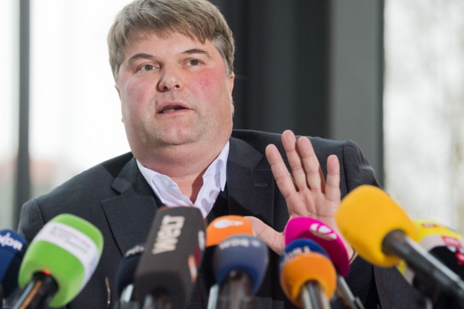 Landrat Tjark Bartels muss sich am Donnerstag den Fragen der Abgeordneten stellen.
