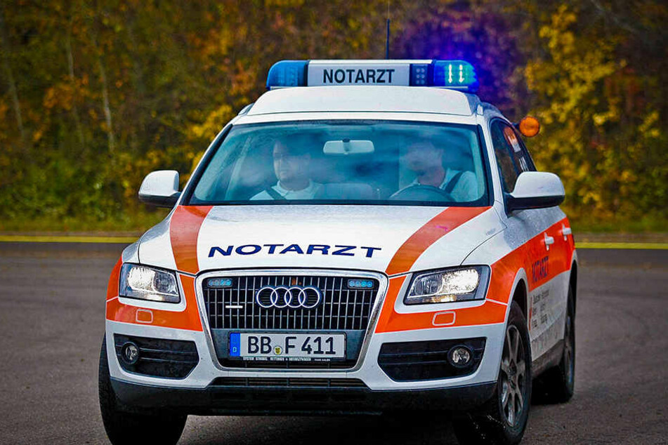 In Sachsen bleiben immer mehr Notarztdienste unbesetzt. 2015 fand sich für 1 153 Zwölfstundenschichten kein Arzt, 2016 waren es schon 1 324,5.
