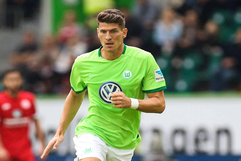 Mario Gomez wechselte diese Saison zum VfL Wolfsburg, sein erster Treffer für die Niedersachsen fehlt aber noch.