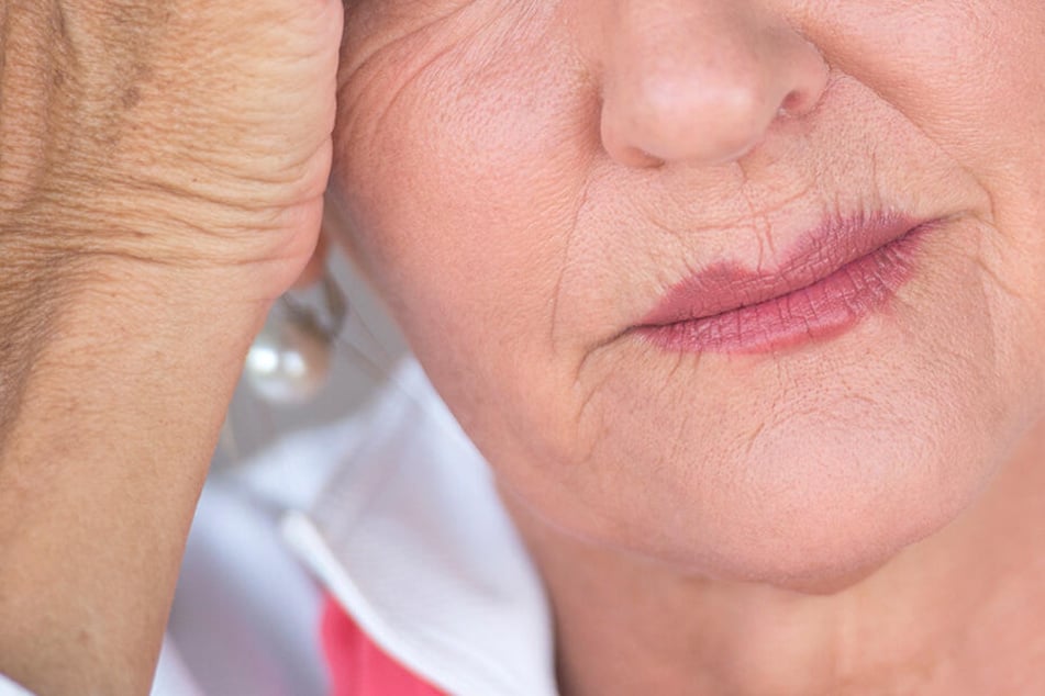 Unerwartete Kopfschmerzen und das vorzeitige Einsetzen der Menopause machten einer Veganerin zu schaffen.