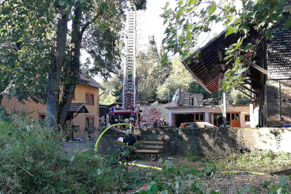 Die 76-Jährige Bewohnerin des Hauses starb vermutlich in Folge der Explosion.
