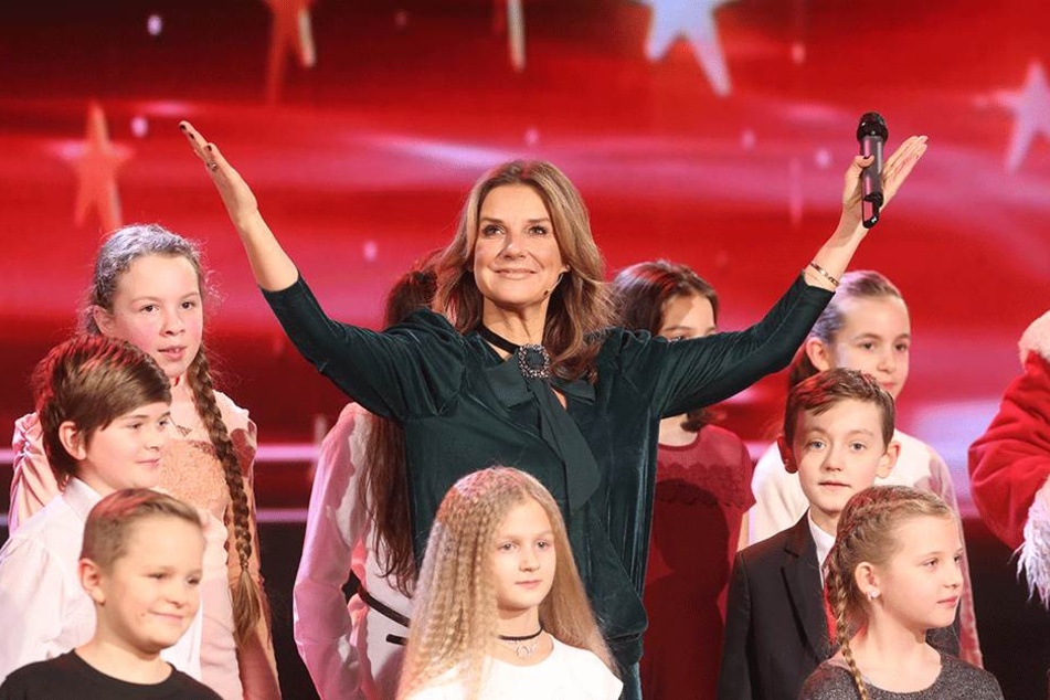 Kim Fisher (48) in der Chemnitzer Stadthalle. Die Moderatorin präsentiert in der MDR-Show "Weihnachten bei uns" Künstler, wie ...
