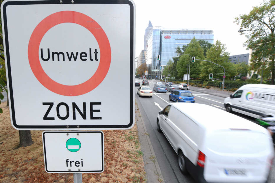 Bis zum 30. Juni soll die Stadt Frankfurt die eingeforderten Pläne liefern (Symbolbild).