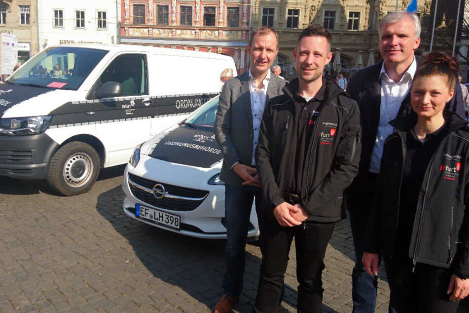 Grau mit Reflexstreifen ist der neue Look der Ordnungsamt-Fahrzeuge.