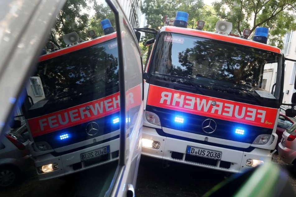 Eine der geretteten Personen erlitt eine schwere Rauchvergiftung. (Symbolbild)