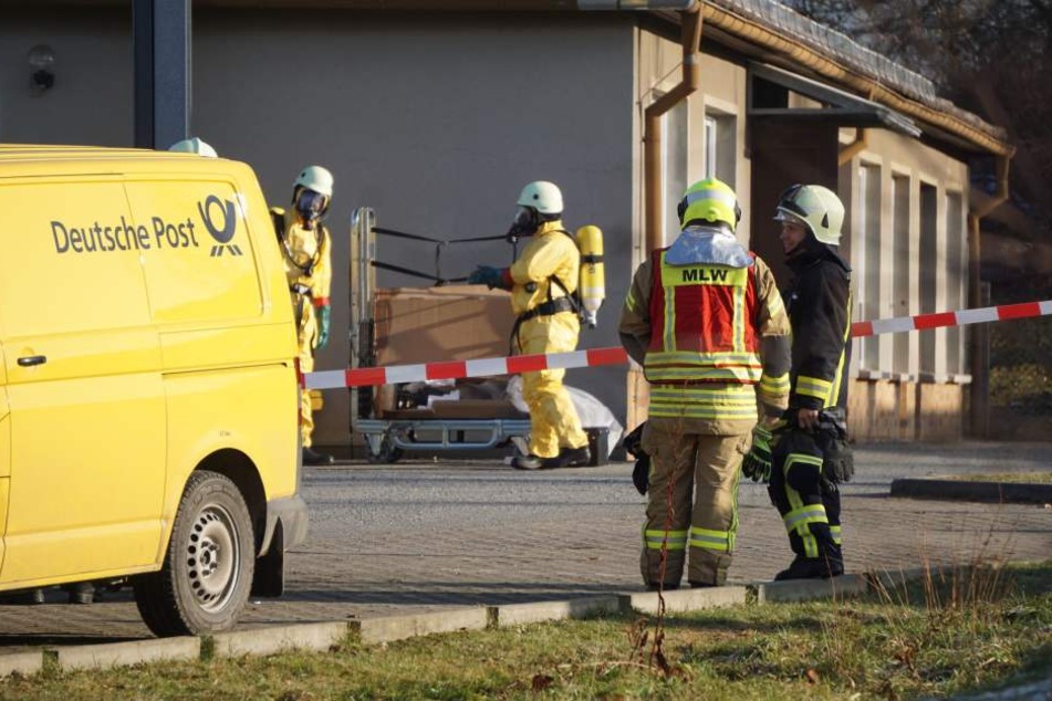 Großalarm bei der Post - aus einem Paket verbreitete sich ein stechender
Gestank.