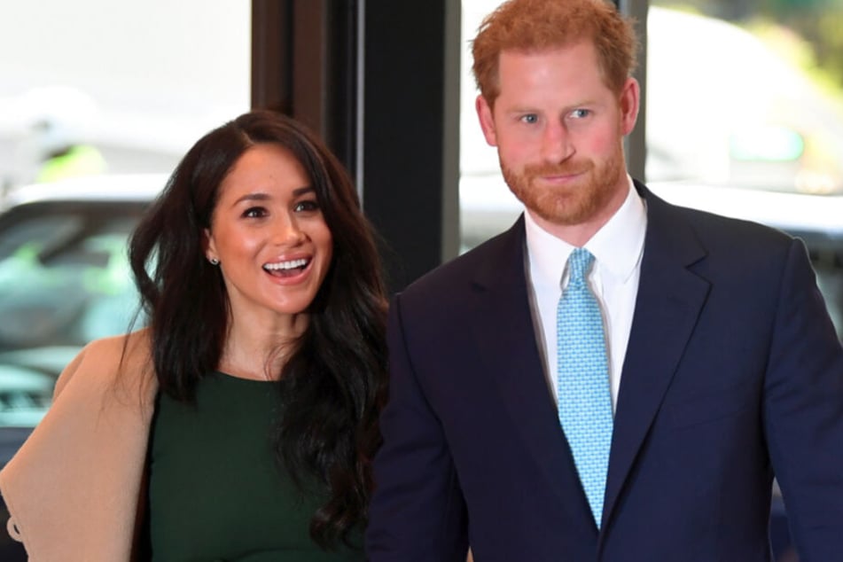 Die Queen respektiere die Entscheidung von Herzogin Meghan und Prinz Harry, sich von den königlichen Verpflichtungen zurückzuziehen.