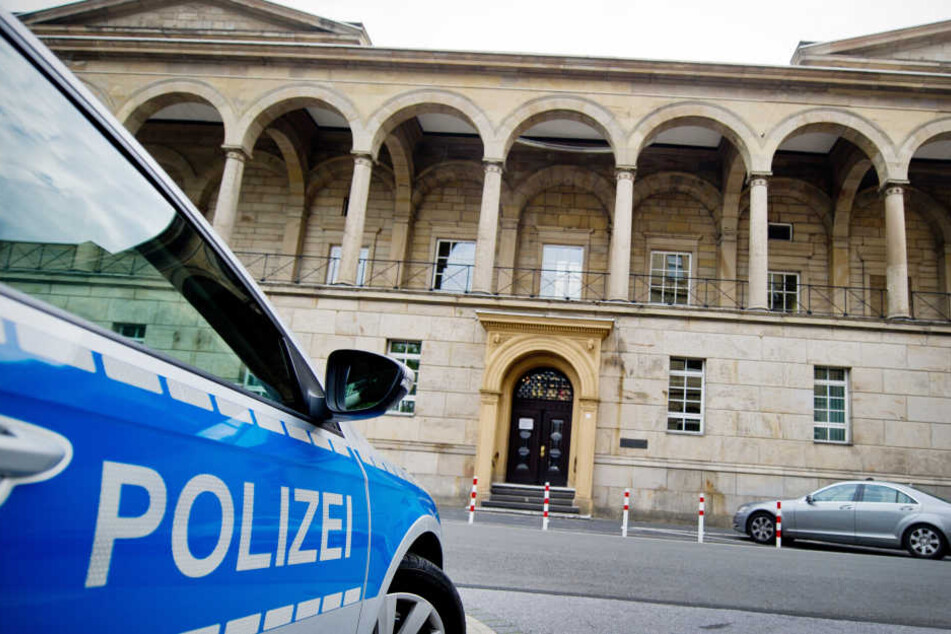 Das Gericht in Wuppertal verurteilte den Babymörder.