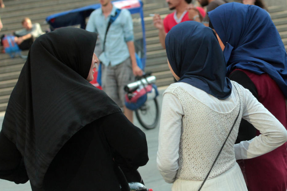 Weil er auf Facebook gegen Flüchtlinge hetzte, stand ein Mann aus Unterfranken am Montag vor Gericht.