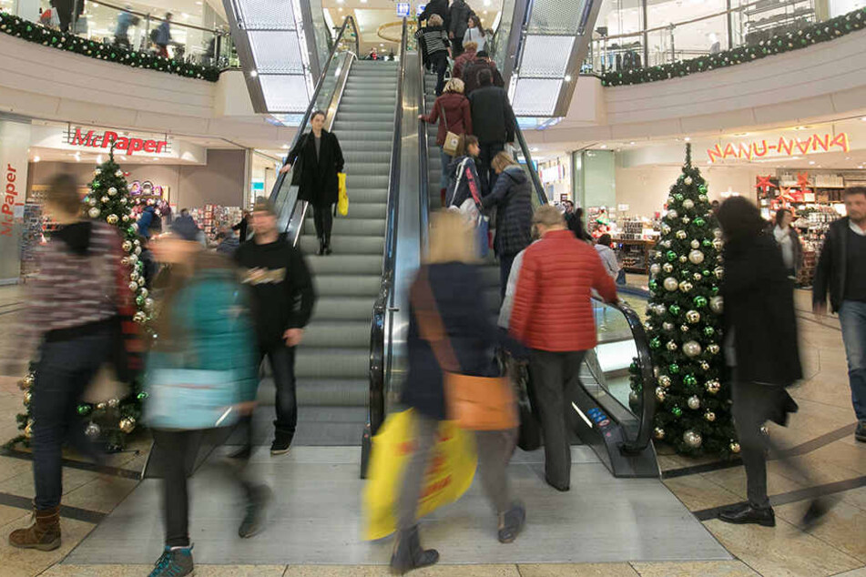 Früher stürmten russische Touristen zu Weihnachten Dresdens Geschäfte - wie
hier die Altmarktgalerie. Doch der Boom ist vorbei.