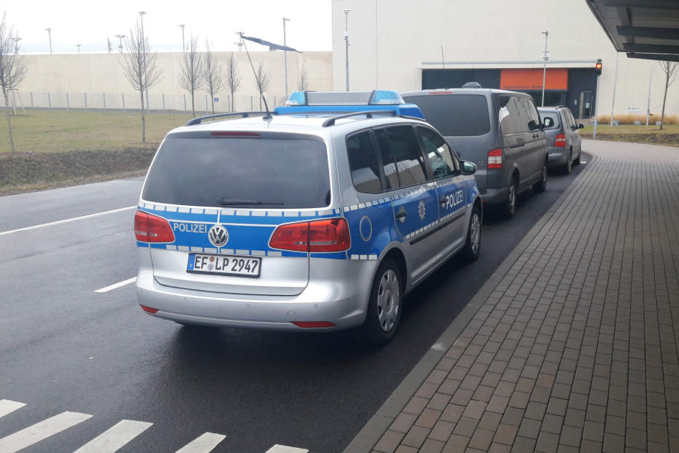 Fieberhaft hatten die Beamten nach den Ausbrechern gesucht.