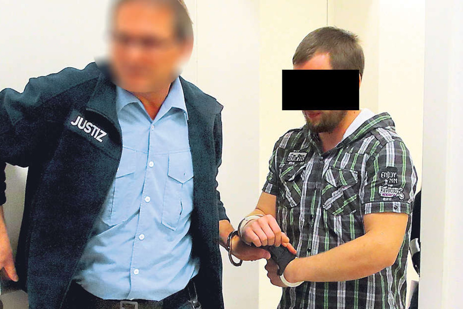 Der Garten- und Landschaftsbauer Udo S. (30, re.) überfiel im Dunkeln zwei junge Frauen
