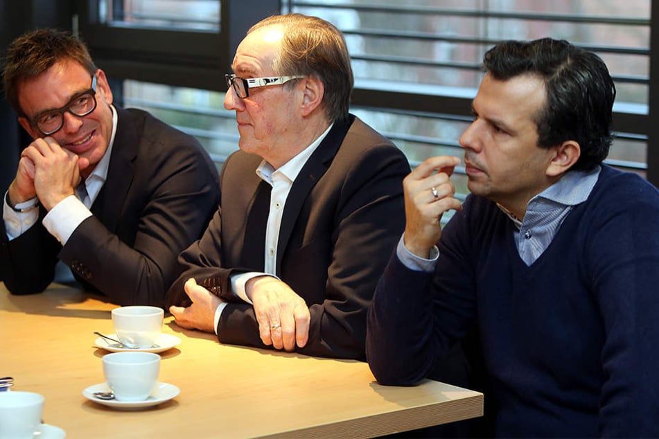 Markus Rejek, Hans-Jürgen Laufer und Samir Arabi (v.l.n.r.) erklärten die Situation.