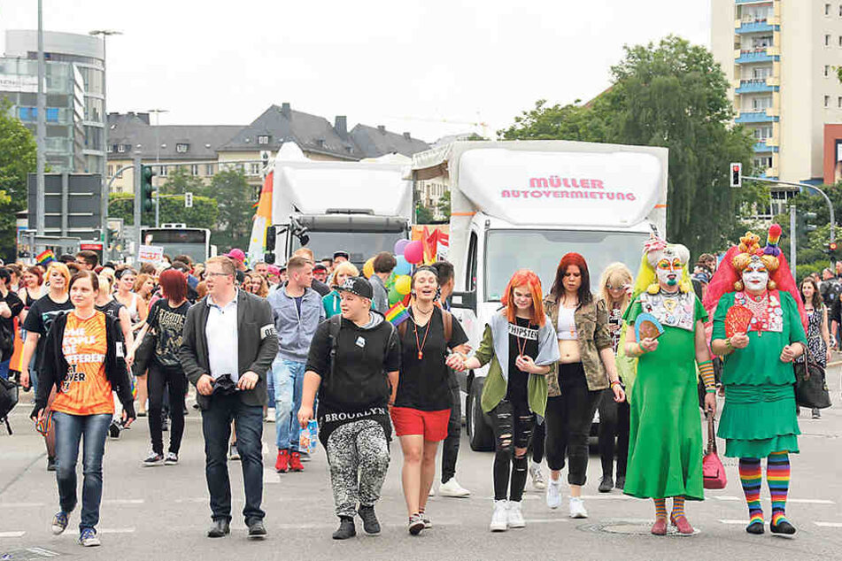 Mehr Geld für den Christopher Street Day in
Chemnitz: Mit dem städtischen Zuschuss ist
die bunte Parade gerettet.
