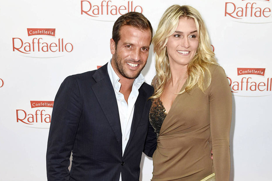 Es ist offiziell: Rafael van der Vaart (33) und seine Estavana Polman (24) bekommen ein Baby.