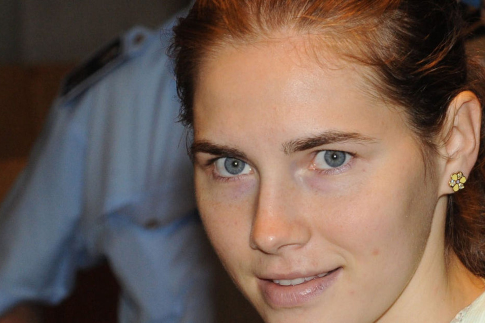 Italiens Oberstes Gericht hat die Verurteilung von Amanda Knox wegen Mordes am 27. März 2015 aufgehoben.