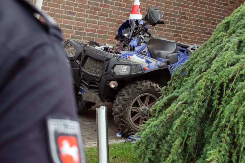 Das Quad kam wohl wegen überhöhter Geschwindigkeit von der Straße ab. (Symbolbild)