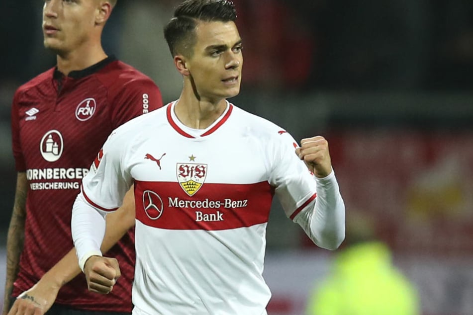 Ihn setzte VfB-Coach Weinzierl erst auf die Bank: Dann trifft Joker Erik Thommy mit viel Wucht zum 2:0-Erfolg für den VfB.