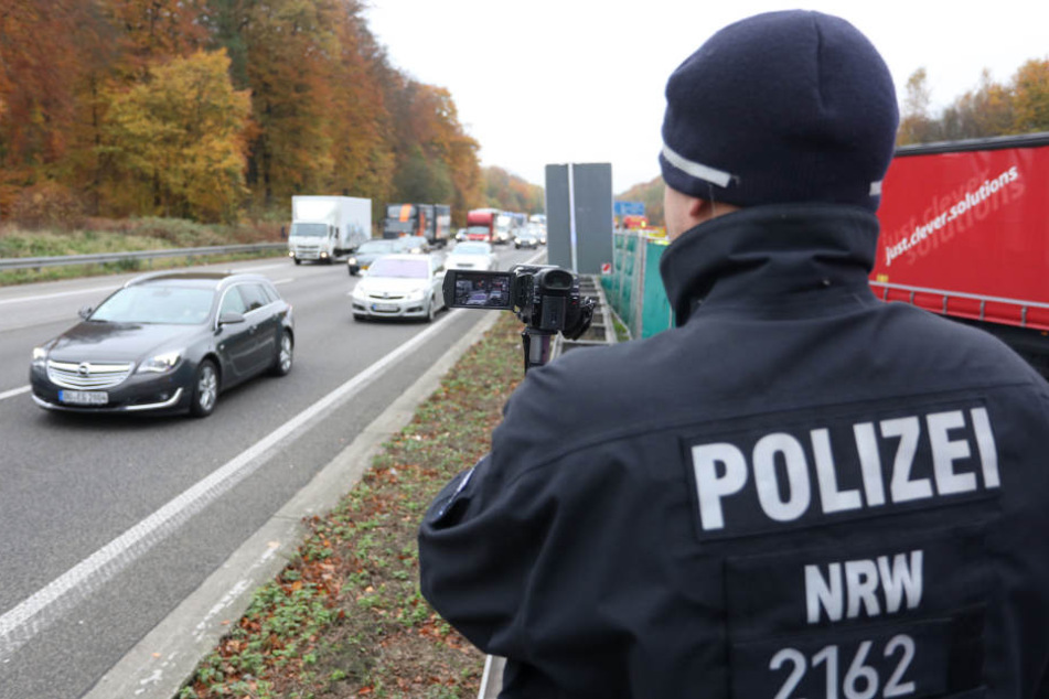 Die Polizei kümmerte sich letztlich um den Fahranfänger. (Symbolbild)