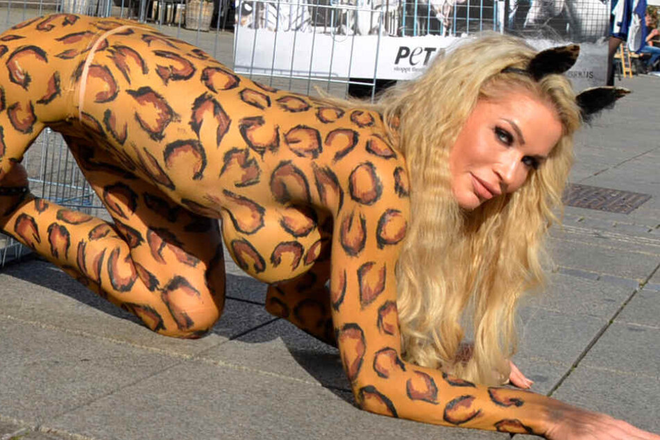 Erst im vergangenen Oktober sorgte die Wahl-Münchenerin mit ihrer Peta Aktion gegen Zirkus-Wildtiere in der Stuttgarter Innenstadt für Aufregung.