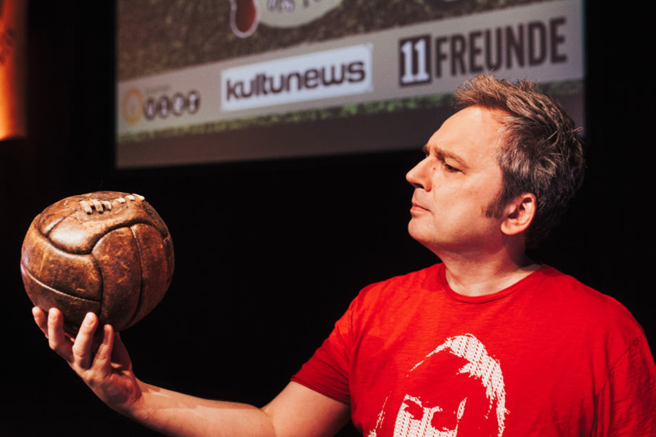 Arnd Zeigler ist ein wahrer Fußball-Romantiker.